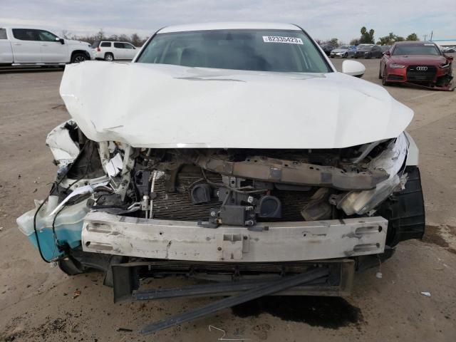 1N4BL4BV5KC219320 - 2019 NISSAN ALTIMA S WHITE photo 5