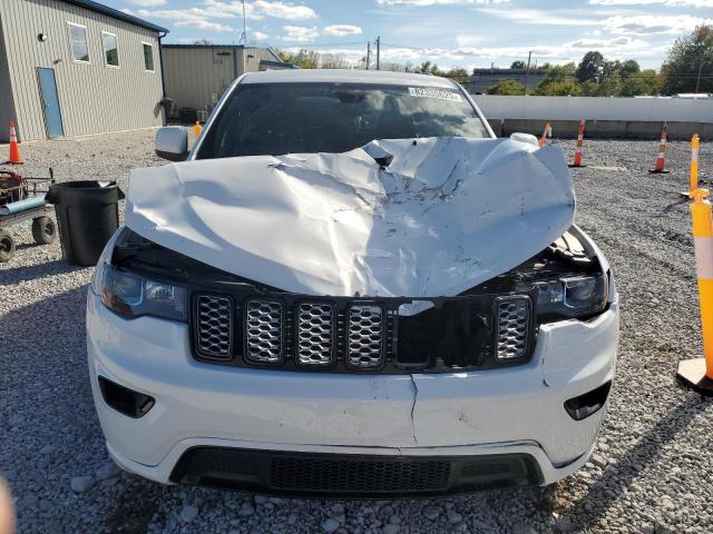 1C4RJFAG6HC767848 - 2017 JEEP GRAND CHEROKEE LAREDO 白色 照片 5