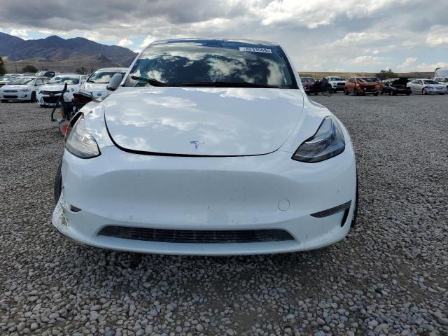 5YJYGAEE5MF270003 - 2021 TESLA MODEL Y Белый фото 5