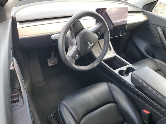 5YJYGAEE5MF270003 - 2021 TESLA MODEL Y Белый фото 8