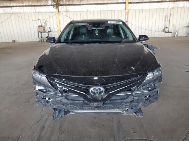4T1T11AKXNU060203 - 2022 TOYOTA CAMRY SE Schwarz Foto 5