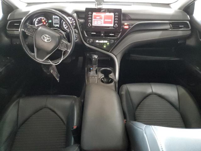 4T1T11AKXNU060203 - 2022 TOYOTA CAMRY SE Schwarz Foto 8