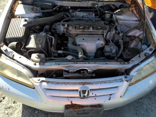 1HGCF86612A031195 - 2002 HONDA ACCORD VALUE SILVER photo 11