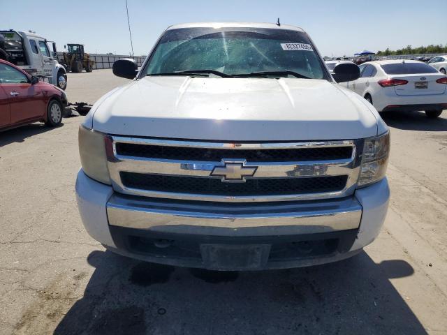 2GCEC19C581237714 - 2008 CHEVROLET SILVERADO C1500 თეთრი ფოტო 5