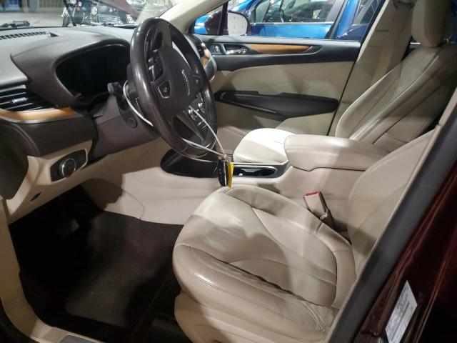 5LMCJ2D90HUL35299 - 2017 LINCOLN MKC SELECT Բորդո լուսանկար 7