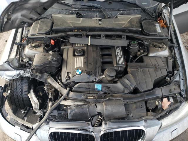 WBAPK7G52BNN48846 - 2011 BMW 328 XI SILVER photo 11