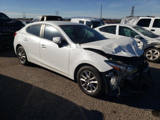 3MZBN1U71HM117907 - 2017 MAZDA 3 SPORT WHITE photo 4