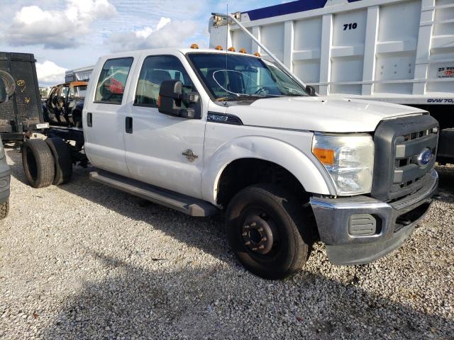 1FT8W3DT6GEA95944 - 2016 FORD F350 SUPER DUTY WHITE photo 4