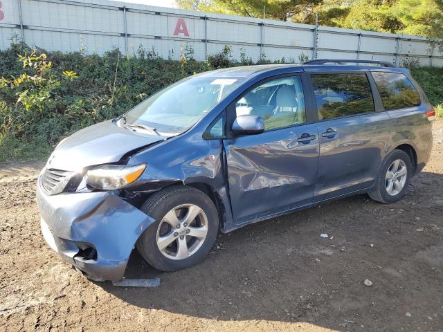 2014 TOYOTA SIENNA LE, 