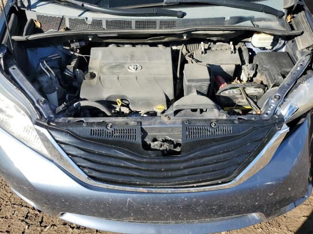 5TDKK3DC8ES481743 - 2014 TOYOTA SIENNA LE ლურჯი ფოტო 12