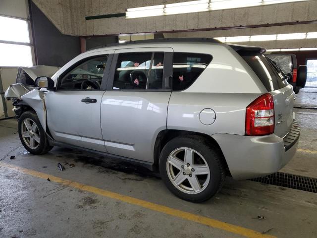 1J8FF47W47D265381 - 2007 JEEP COMPASS SILVER photo 2