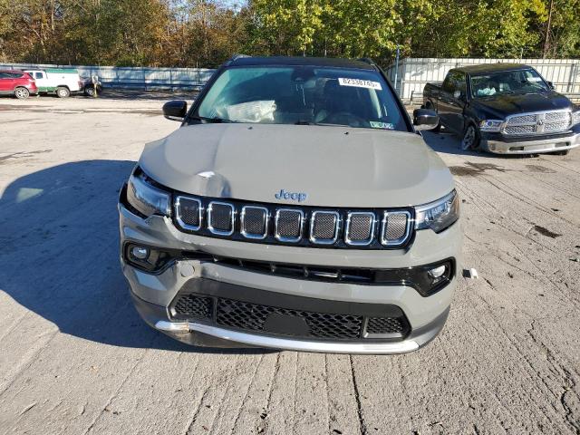 3C4NJDCB3NT105262 - 2022 JEEP COMPASS LIMITED 灰色 照片 5