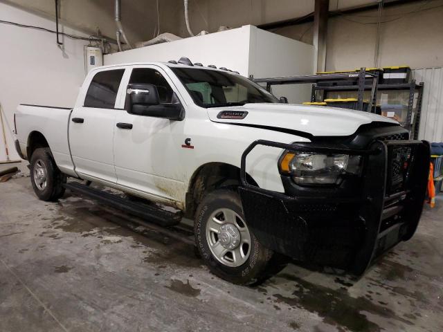 3C63R3CL1PG648082 - 2023 RAM 3500 TRADESMAN WHITE photo 4