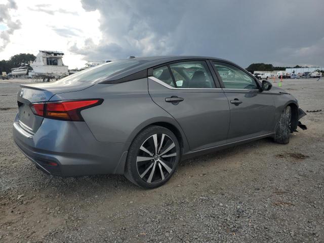 1N4BL4CV5NN414731 - 2022 NISSAN ALTIMA SR ნაცრისფერი ფოტო 3