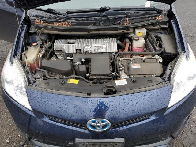 JTDKN3DU3F1923651 - 2015 TOYOTA PRIUS BLUE photo 11