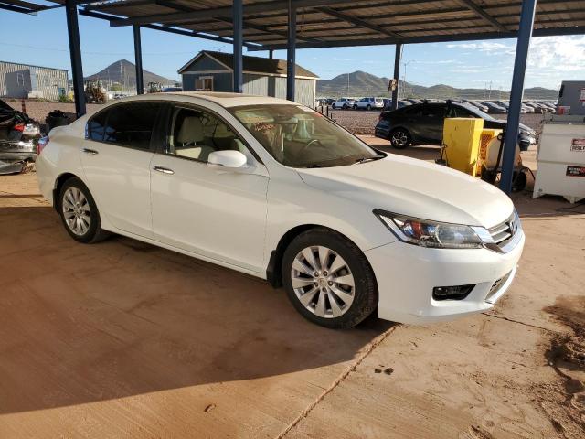 1HGCR2F74EA016143 - 2014 HONDA ACCORD EX WHITE photo 4