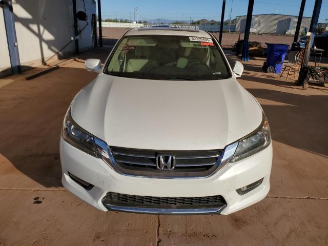 1HGCR2F74EA016143 - 2014 HONDA ACCORD EX WHITE photo 5