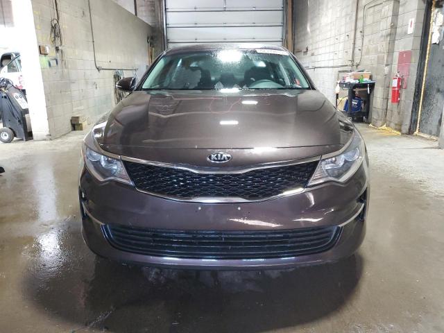 KNAGT4L39J5235209 - 2018 KIA OPTIMA LX BROWN photo 5