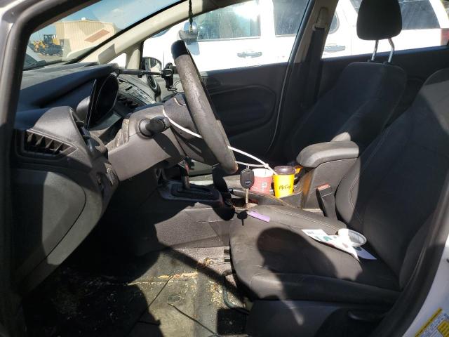 3FADP4BJ8JM136102 - 2019 FORD FIESTA SE Blanc photo 7