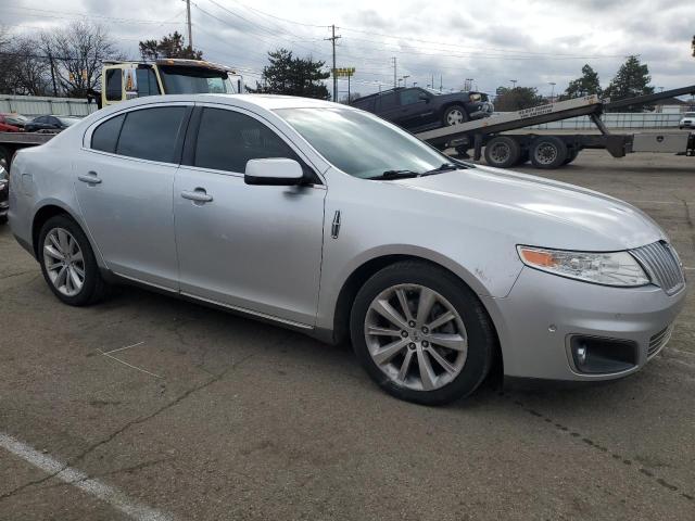 1LNHL9FT5AG607757 - 2010 LINCOLN MKS SILVER photo 4