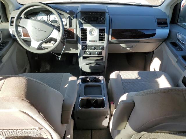 2A4RR5D11AR150164 - 2010 CHRYSLER TOWN & COU TOURING WHITE photo 8