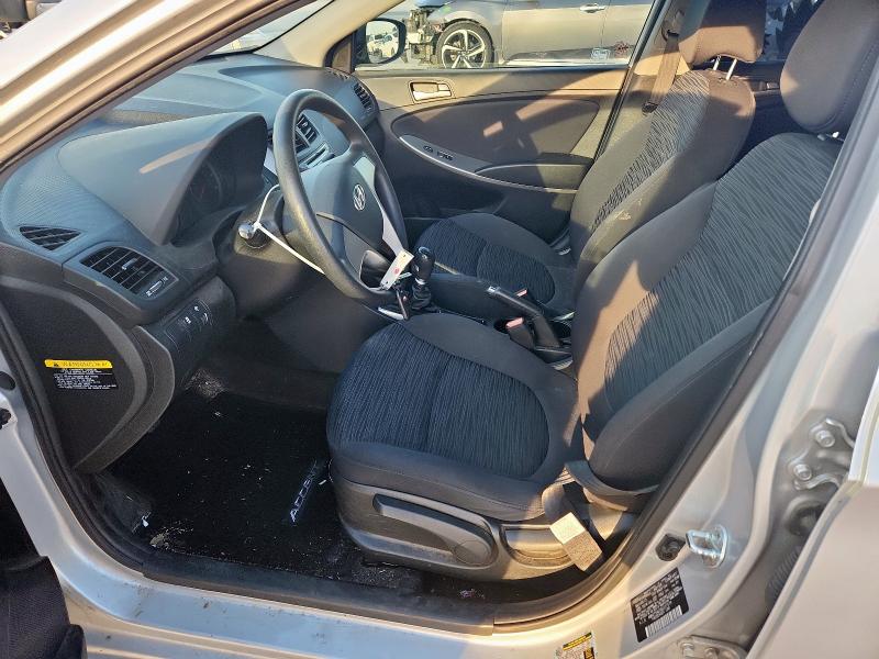 KMHCT5AE0GU237579 - 2016 HYUNDAI ACCENT SE SILVER photo 7