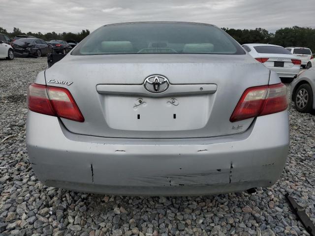 4T1BE46K47U636607 - 2007 TOYOTA CAMRY CE 银色 照片 6