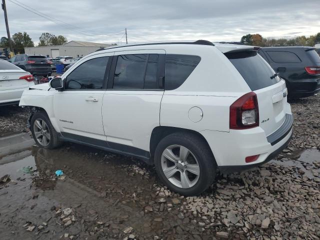 1C4NJDEB1ED529039 - 2014 JEEP COMPASS LATITUDE 白色 照片 2