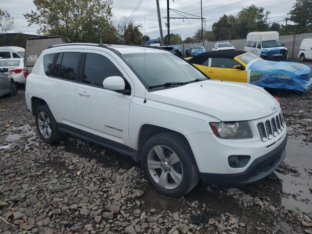 1C4NJDEB1ED529039 - 2014 JEEP COMPASS LATITUDE 白色 照片 4