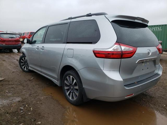 5TDDZ3DC9KS225028 - 2019 TOYOTA SIENNA XLE SILVER photo 2