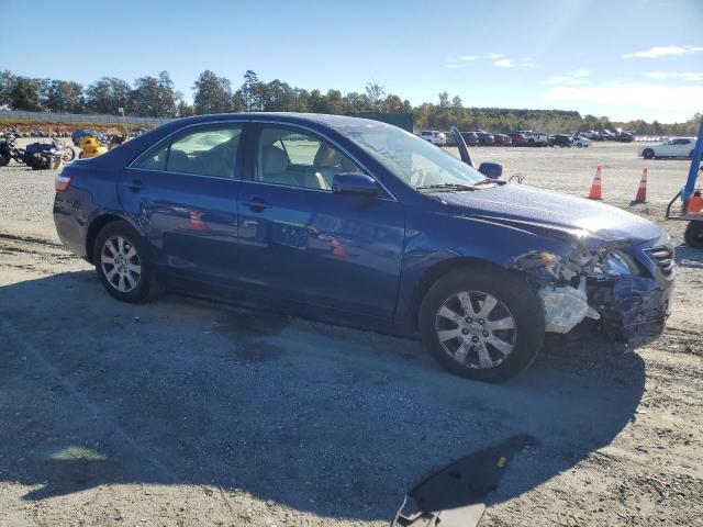 JTNBK46K673022334 - 2007 TOYOTA CAMRY LE BLUE photo 4