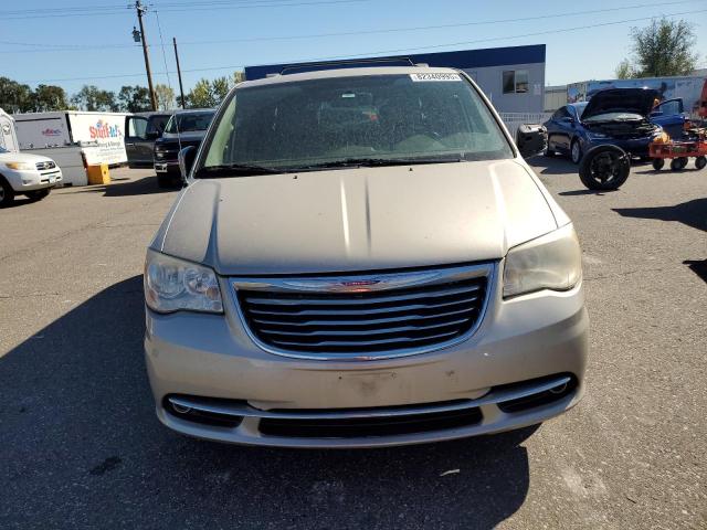 2C4RC1BG8DR711293 - 2013 CHRYSLER TOWN & COU TOURING Бежевый фото 5