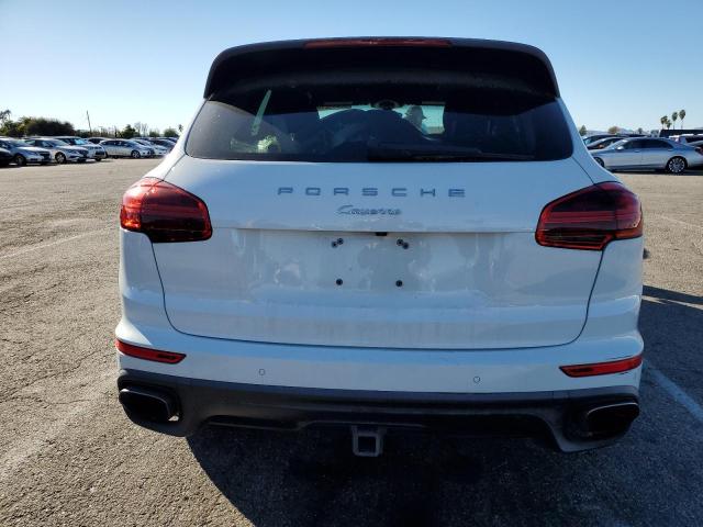 WP1AA2A20JKA07600 - 2018 PORSCHE CAYENNE WHITE photo 6