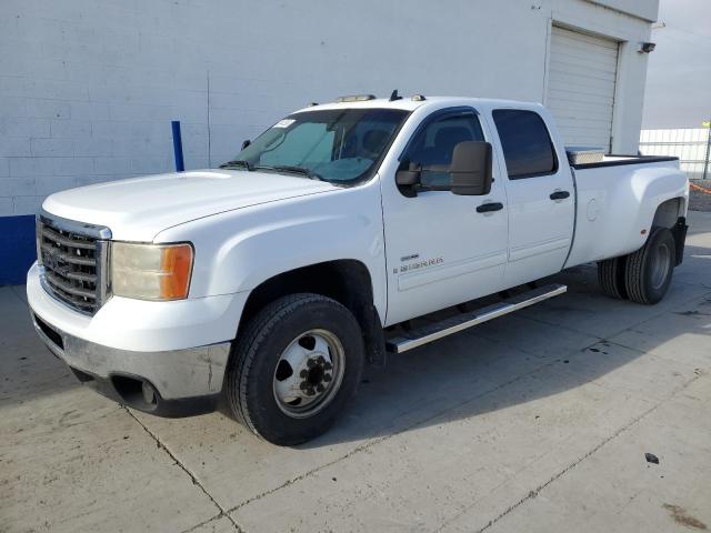 1GT7C2B66AF105787 - 2010 GMC SIERRA C3500 WHITE photo 1