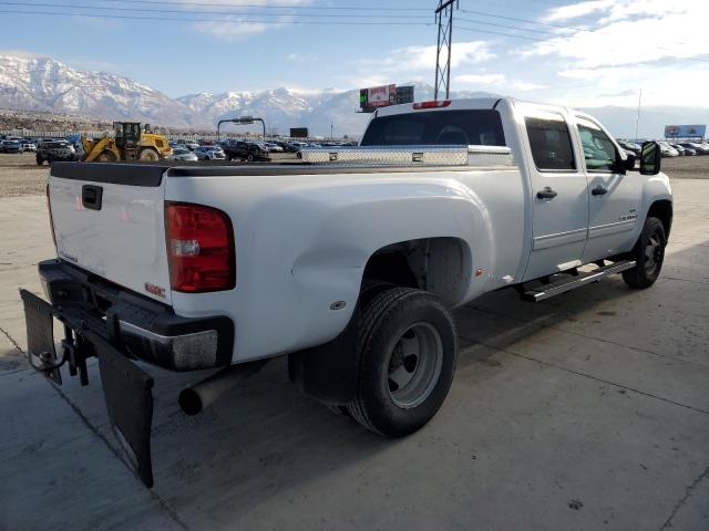 1GT7C2B66AF105787 - 2010 GMC SIERRA C3500 WHITE photo 3