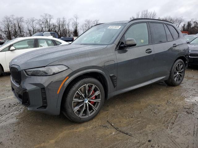 5UX43EU09R9U33999 - 2024 BMW X5 XDRIVE50E GRAY photo 1