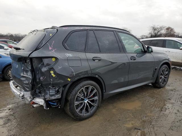 5UX43EU09R9U33999 - 2024 BMW X5 XDRIVE50E GRAY photo 3