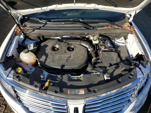 5LMCJ3C97HUL52236 - 2017 LINCOLN MKC RESERVE თეთრი ფოტო 12