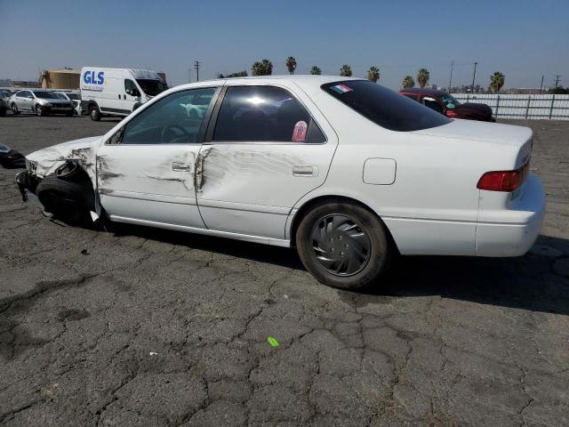 JT2BN22K7Y0001168 - 2000 TOYOTA CAMRY LE WHITE photo 2