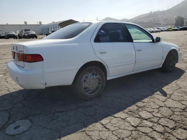JT2BN22K7Y0001168 - 2000 TOYOTA CAMRY LE WHITE photo 3