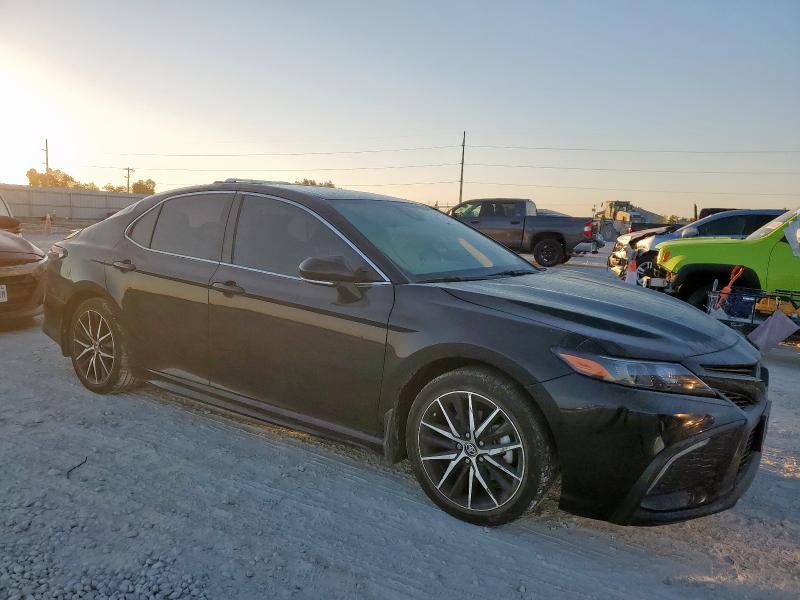 4T1G11AK7PU828658 - 2023 TOYOTA CAMRY SE NIGHT SHADE BLACK photo 4