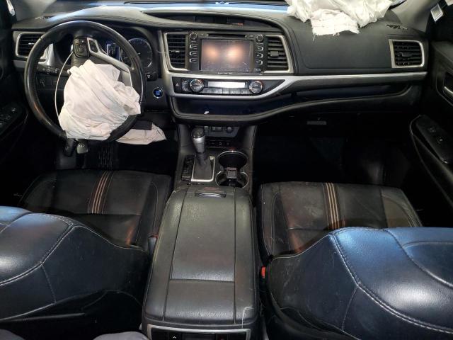 5TDJZRFH6HS515802 - 2017 TOYOTA HIGHLANDER SE 白色 照片 8