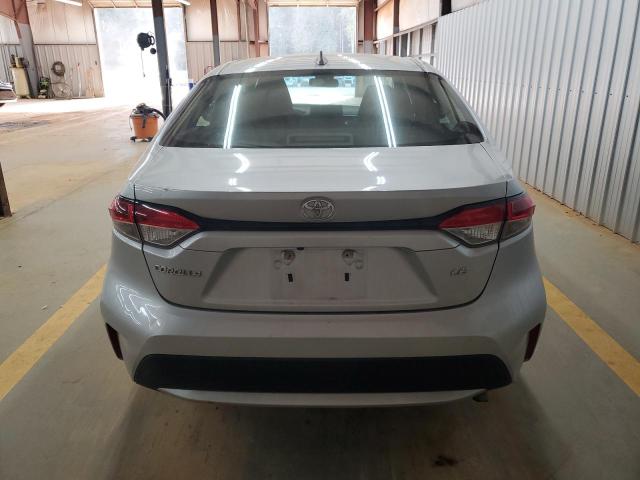 5YFEPMAE9NP298418 - 2022 TOYOTA COROLLA LE Күміс фото 6