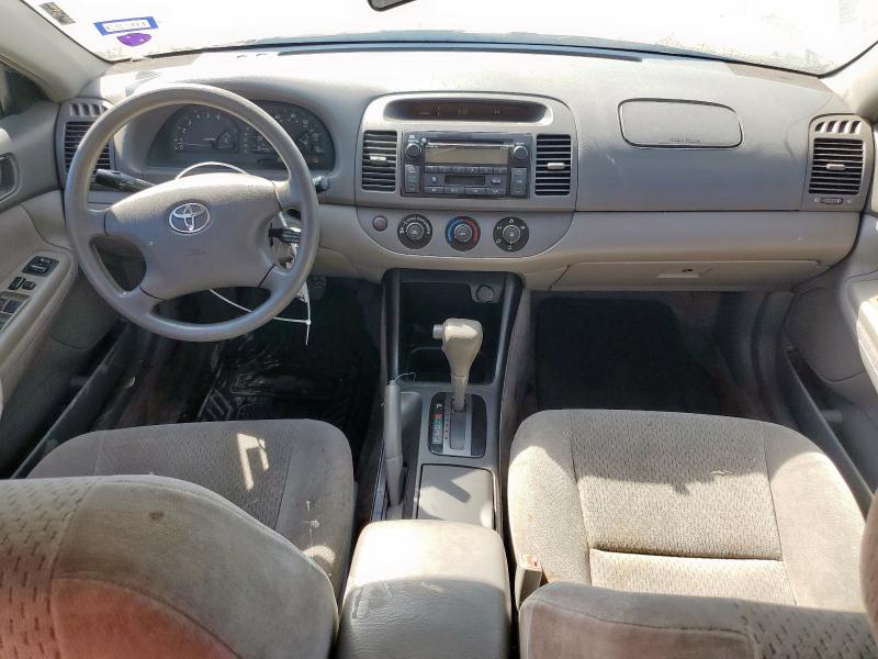 4T1BE30K12U010878 - 2002 TOYOTA CAMRY LE WHITE photo 8