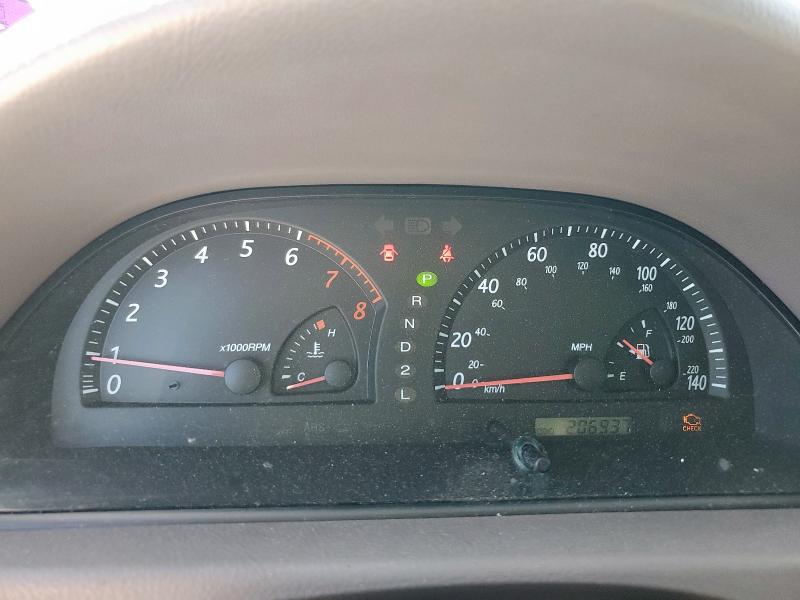 4T1BE30K12U010878 - 2002 TOYOTA CAMRY LE WHITE photo 9