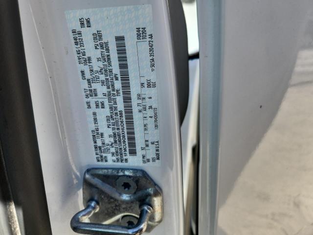 1FMCU9G9XHUD67885 - 2017 FORD ESCAPE SE WHITE photo 12