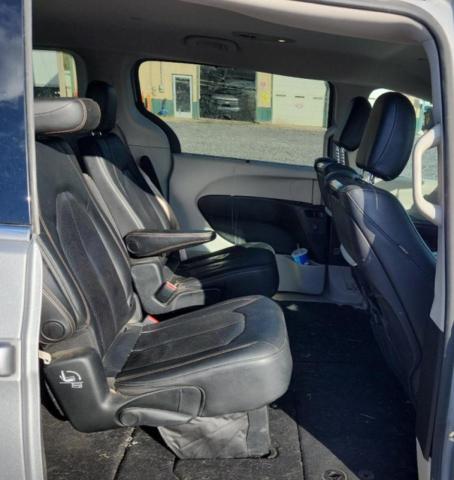 2C4RC1EG1KR599915 - 2019 CHRYSLER PACIFICA TOURING L PLUS SILVER photo 10