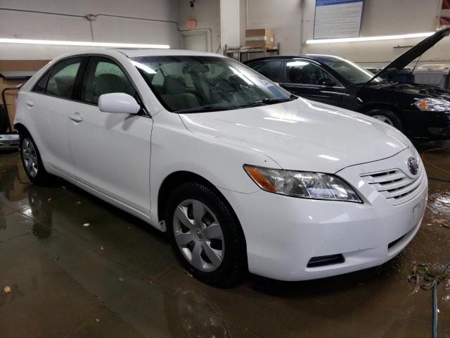 4T1BE46K37U565688 - 2007 TOYOTA CAMRY CE WHITE photo 4