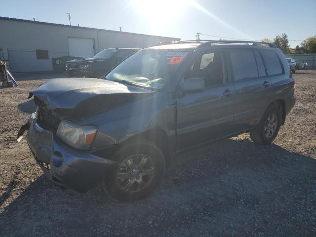 2004 TOYOTA HIGHLANDER, 