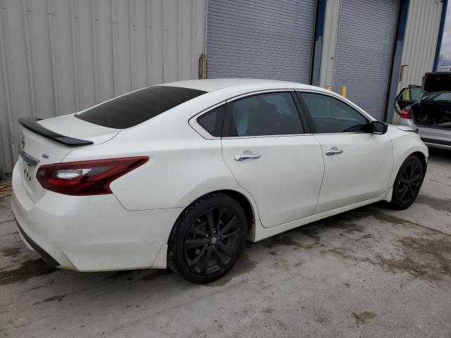 1N4AL3AP4HC174467 - 2017 NISSAN ALTIMA 2.5 WHITE photo 3